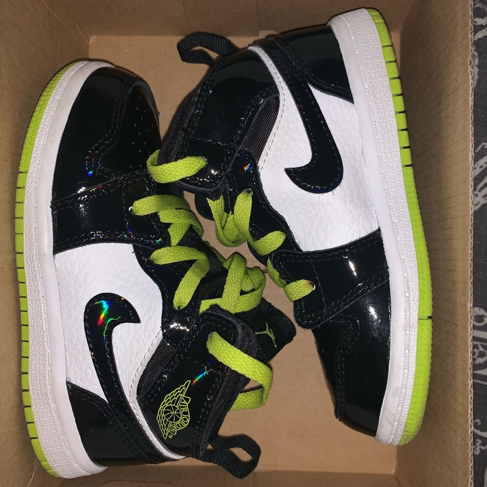 Toddler sneakers Nike AJ1 size 8